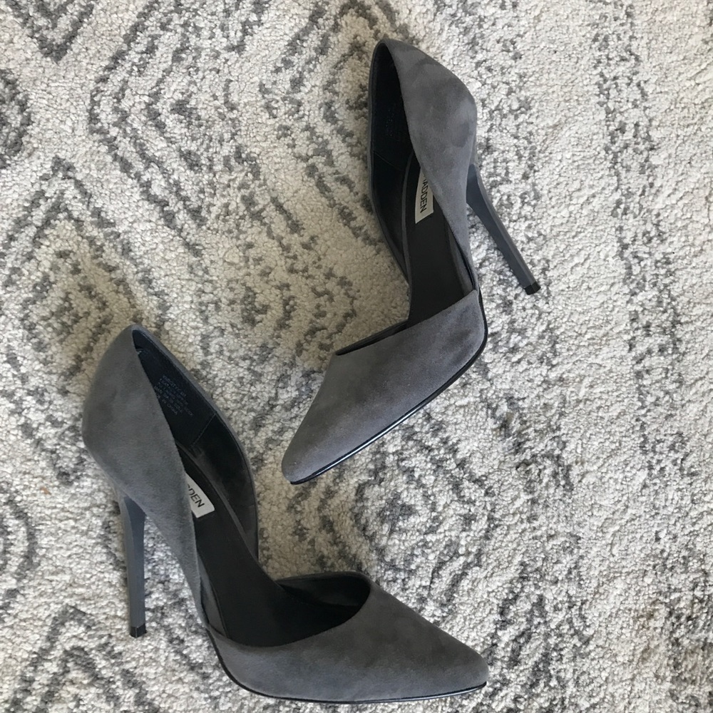 Steve Madden D’Orsay Grey Suede Pumps